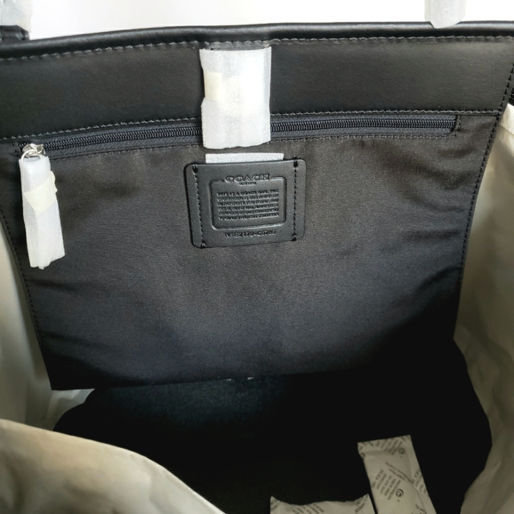 ❗SOLD❗COACH | City Tote in Signature Canvas - Picture 11 of 13